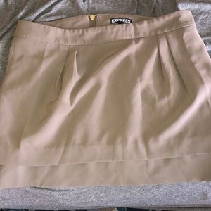 Two Tiered Express mini Skirt- sz 8